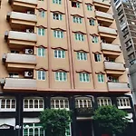Happy City Hotel