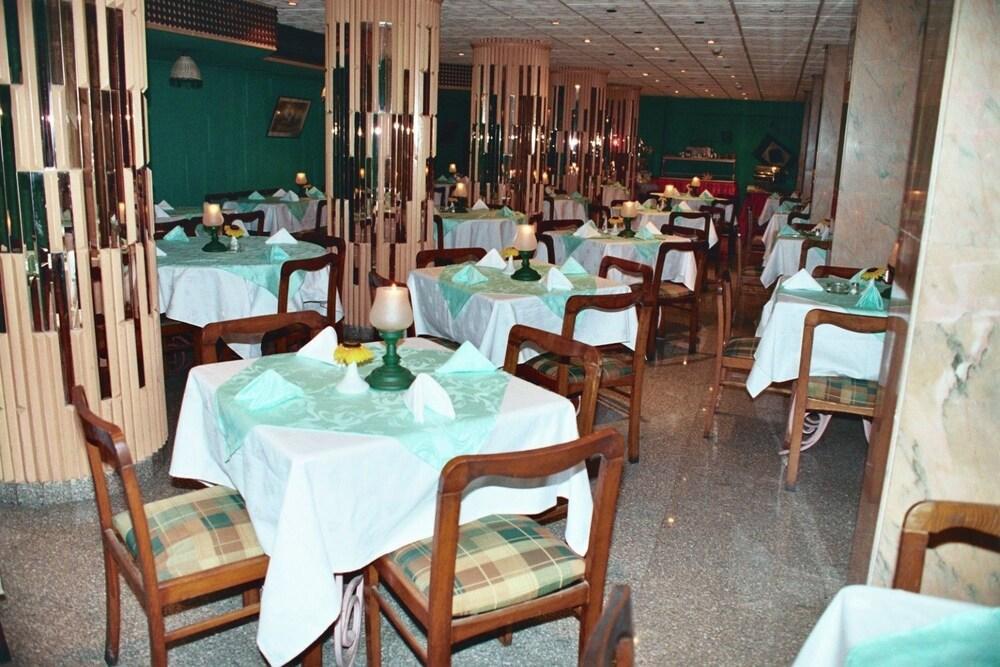 Happy Hotel Kairo